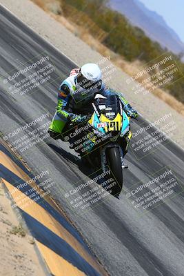 media/Mar-20-2025-Racers Edge (Thu) [[0731d8e3a1]]/2-B Group/Session 4 (Turn 3 Inside)/